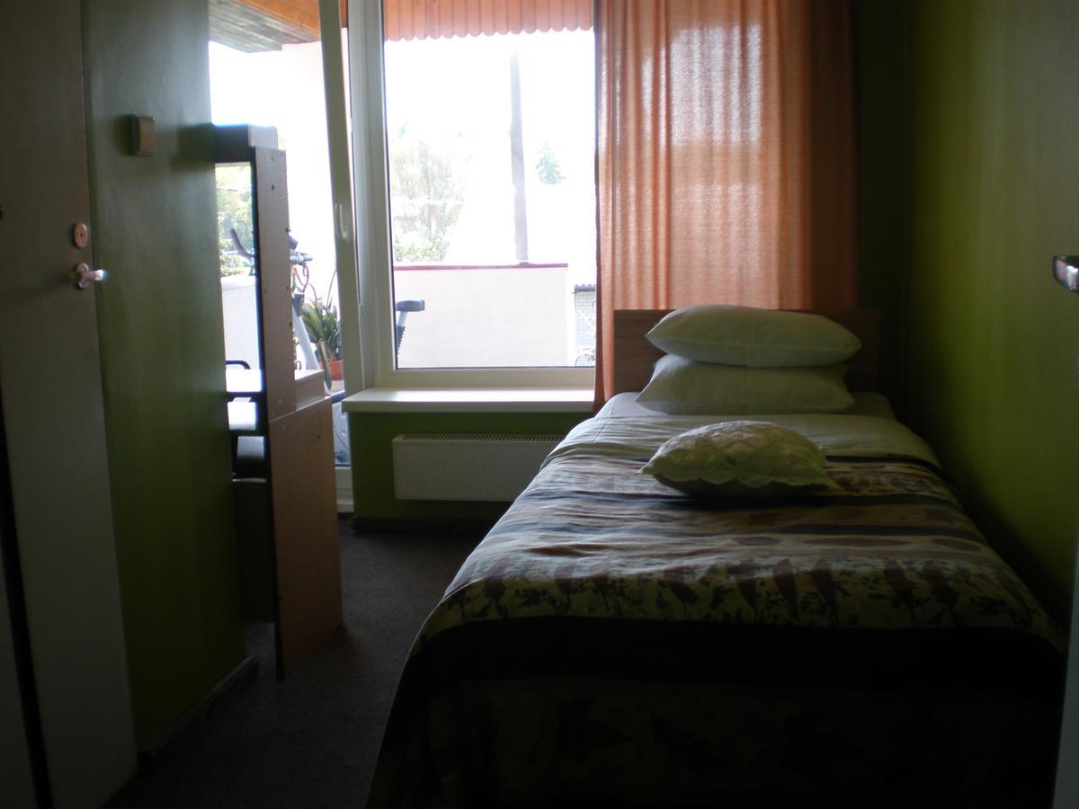 Hotel Getliin Saku Exteriör bild